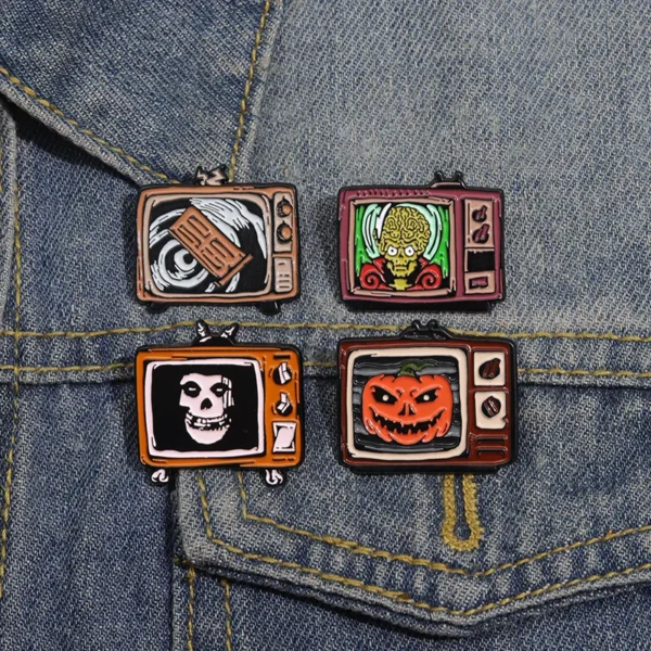 Halloween Horror Movie Merchandise Brooch Thriller Mask Character TV Design Lapel Pins Badge Women's Brooches Badges on Backpack